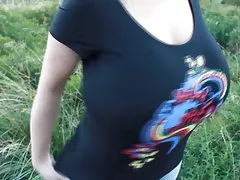 გერმანიის დედა მას სამი შიგნიდან იღებს